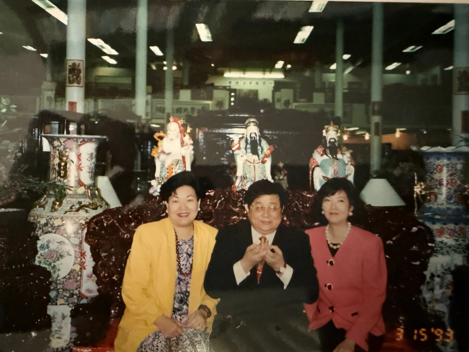 Visiting an antiques showroom